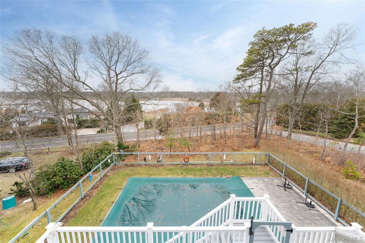 61 Atlantic Ave - Photo 2 of 36