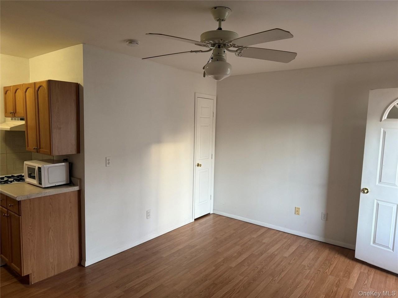 15 Donald St - Photo 5 of 17