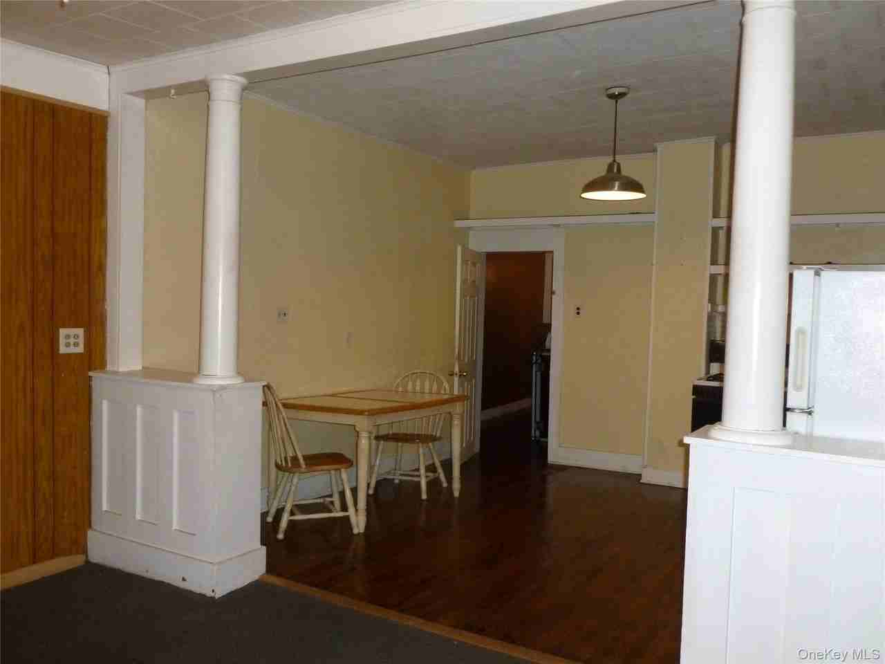 19 Main St Apt 2 - Photo 4 of 10