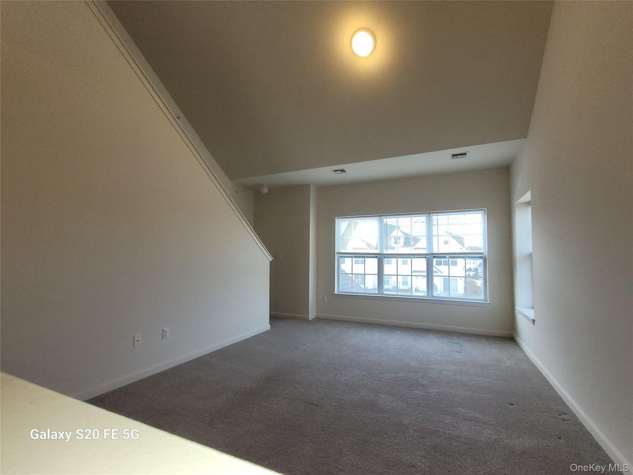 268 Ruth Ct - Photo 7 of 14