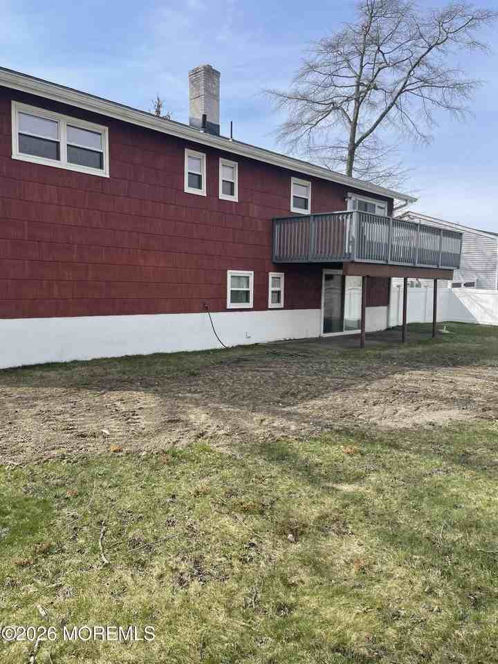 713 Talmadge Ave - Photo 3 of 25