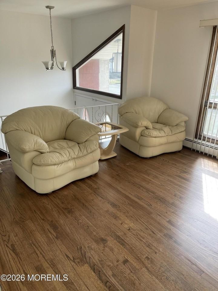 713 Talmadge Ave - Photo 6 of 25