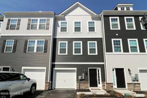 featured image of 25 Baybreeze Dr