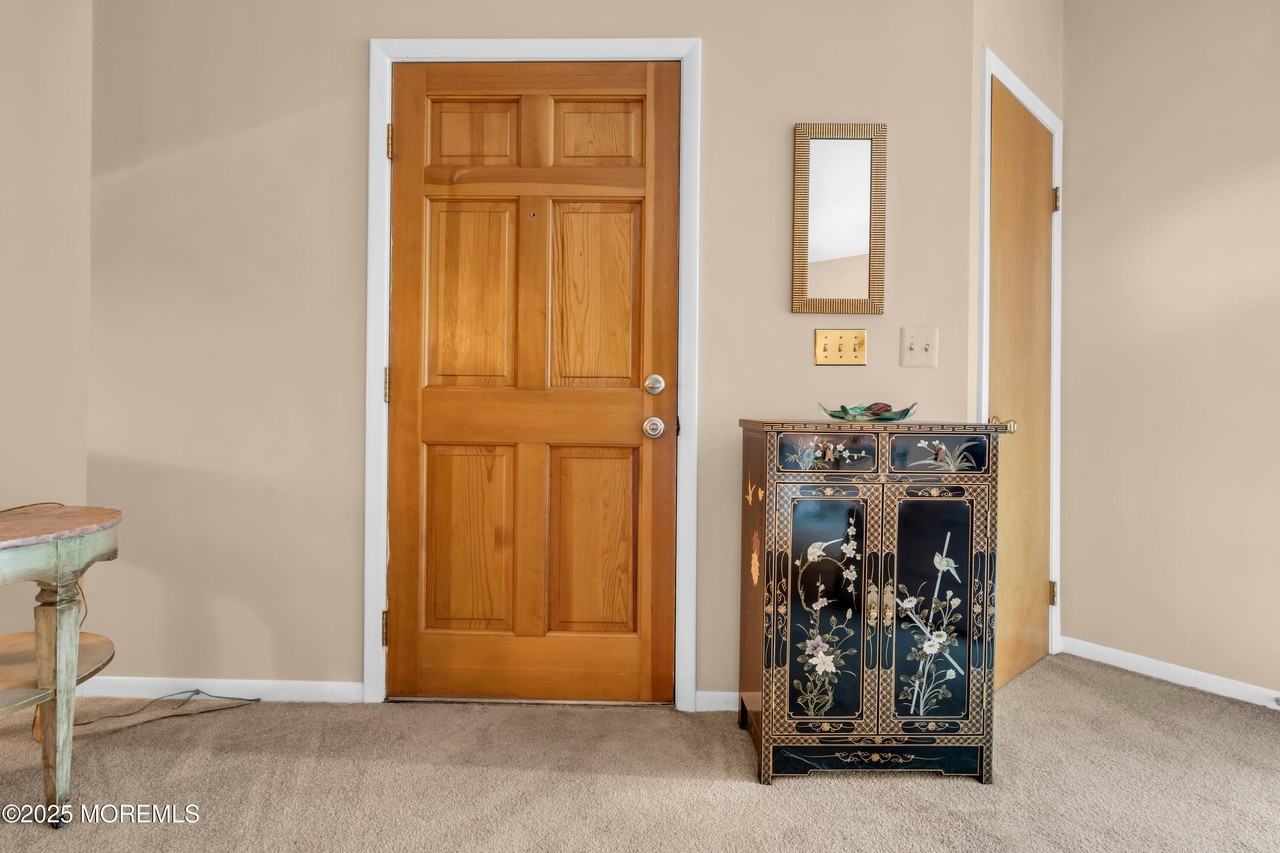 4 Black Pine Ln - Photo 5 of 50