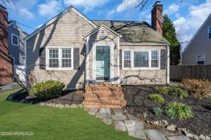 featured image of 24 Saint Nicholas Pl