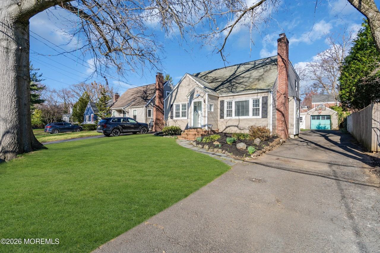 24 Saint Nicholas Pl - Photo 4 of 45