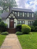 8 Roseld Ct - Photo 1 of 1