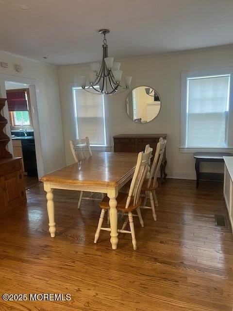 8 Roseld Ct - Photo 4 of 7