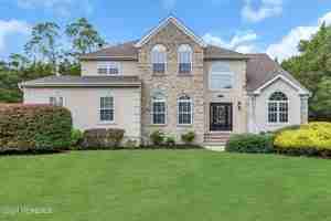 featured image of 1562 Priscilla Ct