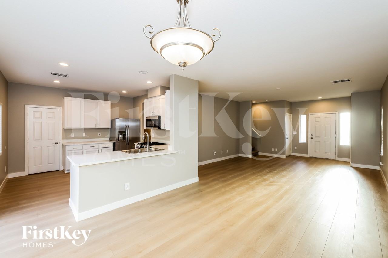 10417 Calypso Cave St - Photo 6 of 19