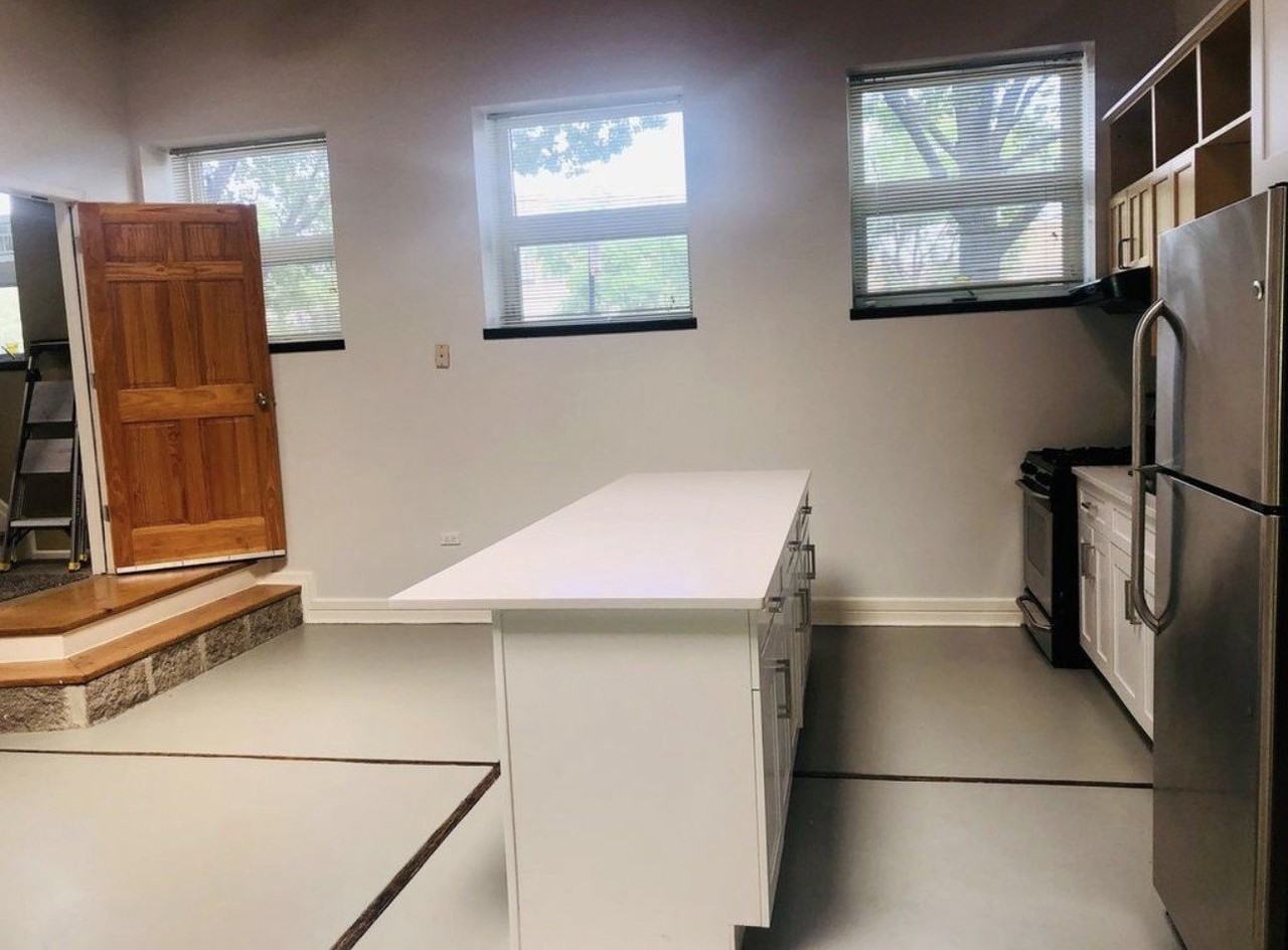 1835 S Loomis St Unit Loft - Photo 4 of 11