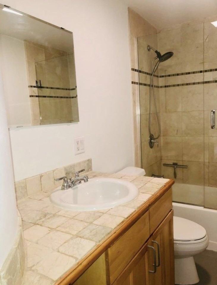 1835 S Loomis St Unit Loft - Photo 5 of 11