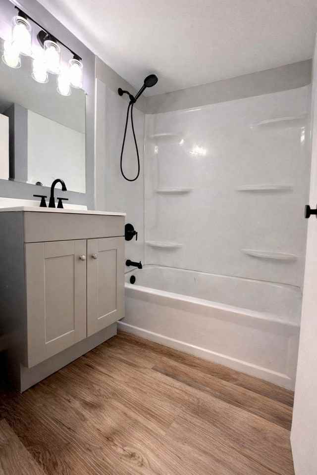 725 S Spencer Rd - Photo 5 of 12