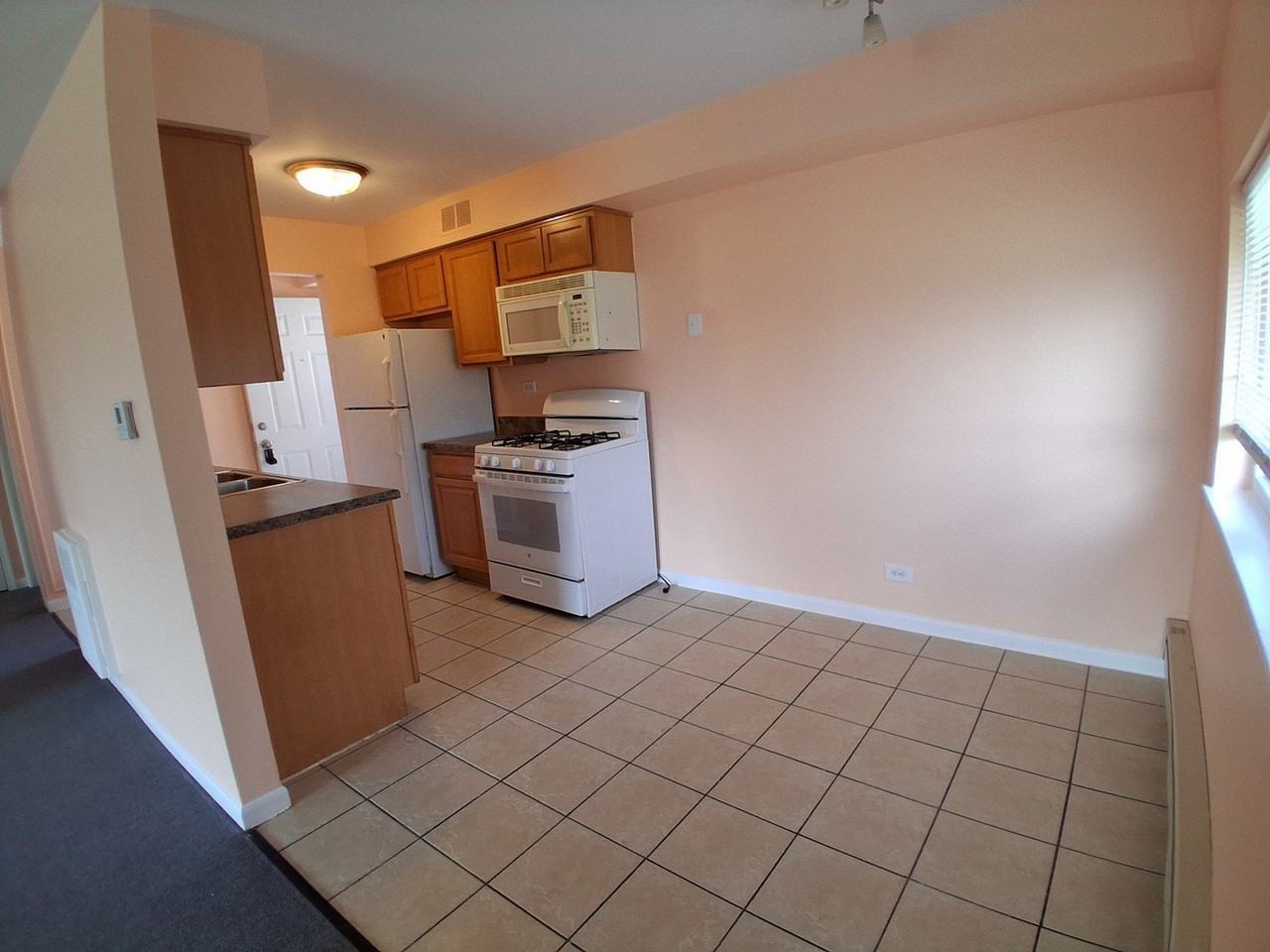 1845 Whitechapel Dr Apt 2a - Photo 5 of 15