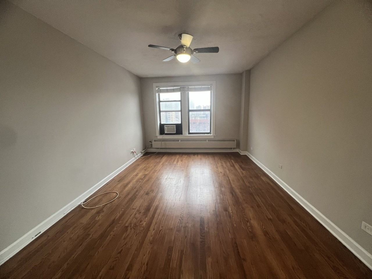 426 W Belmont Ave Apt 1001 - Photo 5 of 15