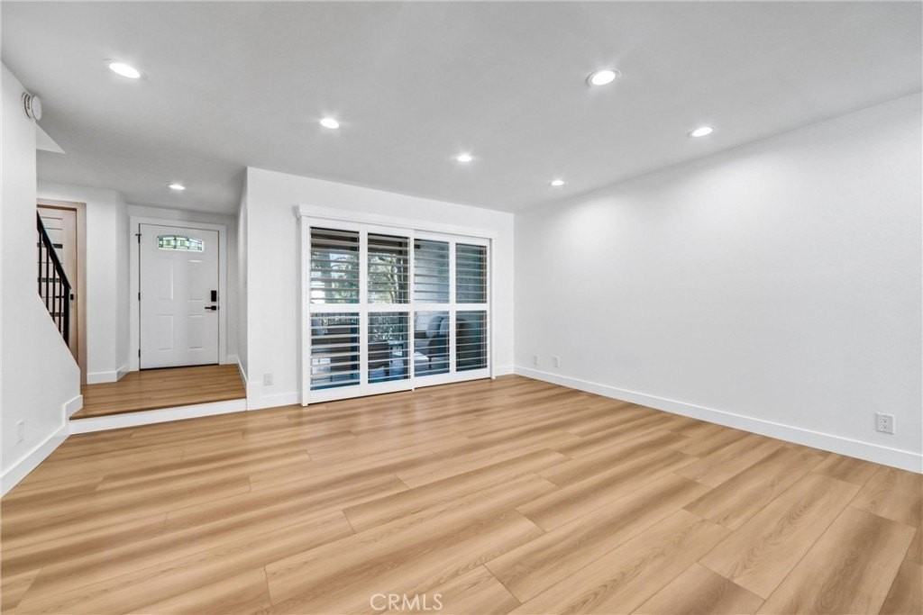 9502 Via Salerno - Photo 7 of 36