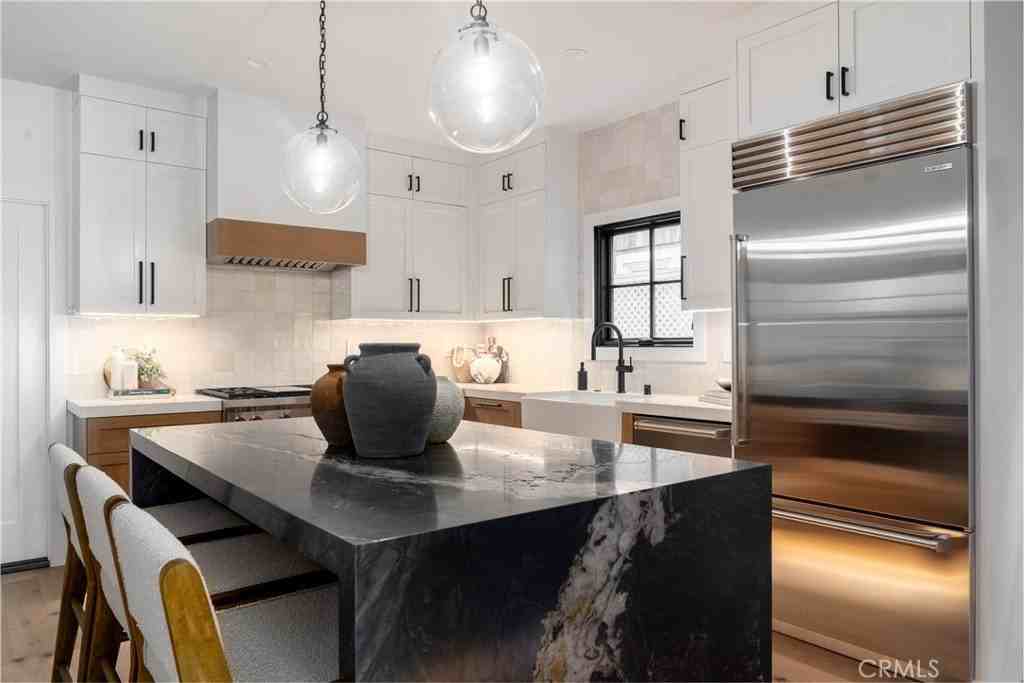 107 Via Koron - Photo 2 of 20