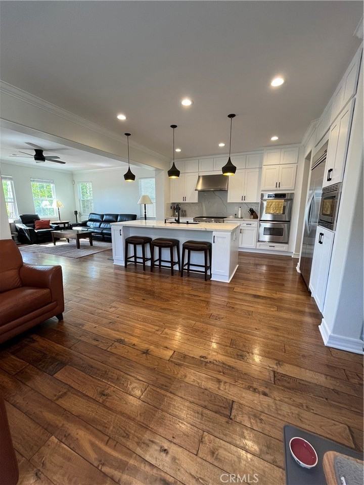 72 Downing St - Photo 3 of 22