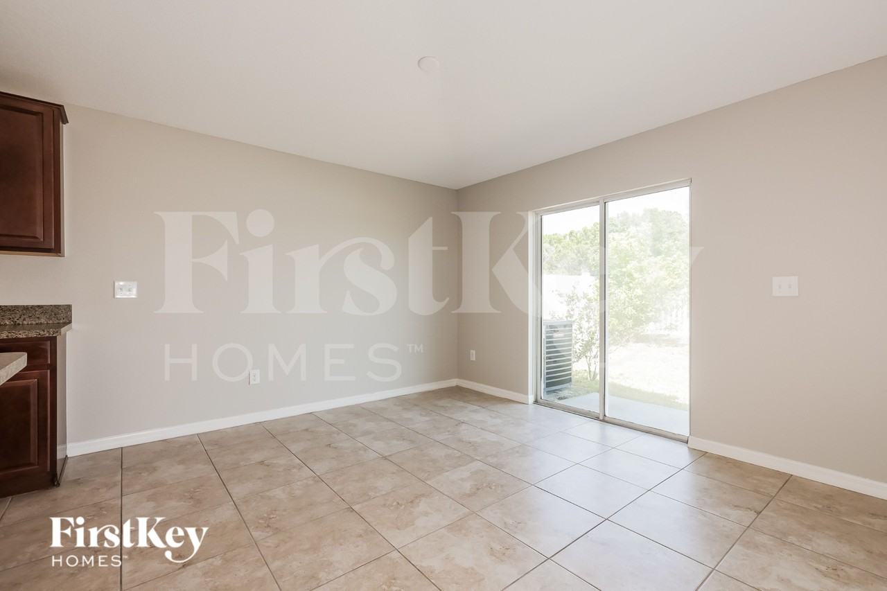 10621 Standing Stone Dr - Photo 6 of 20