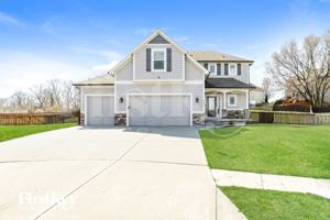 featured image of 402 S Eddie Ave