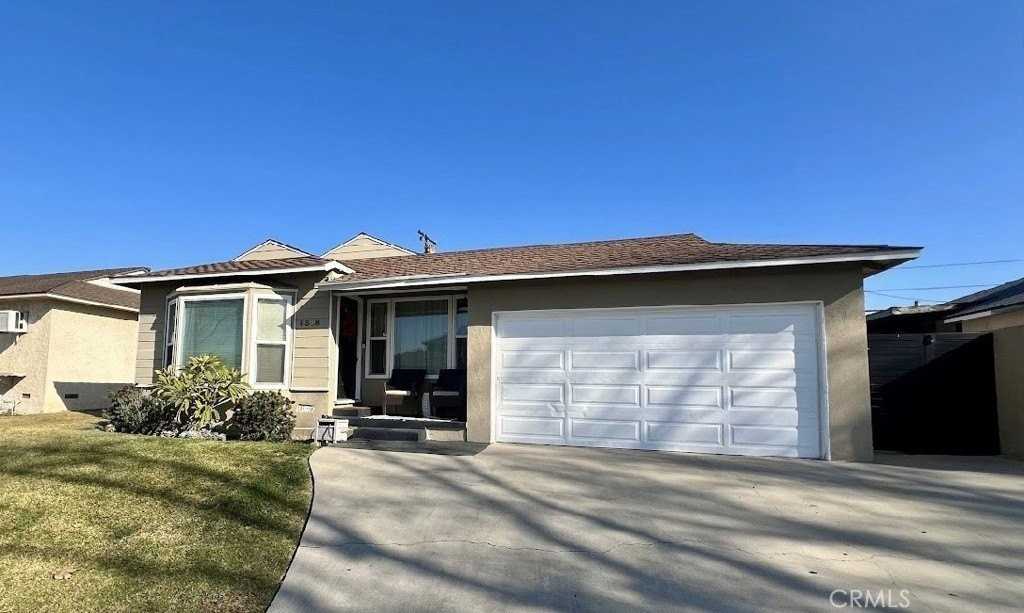 4318 Conquista Ave - Photo 2 of 14