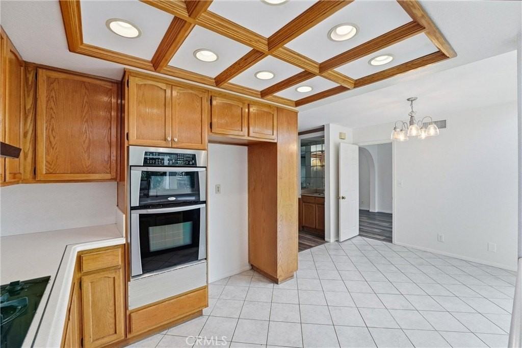 20430 Via Madrid - Photo 7 of 19