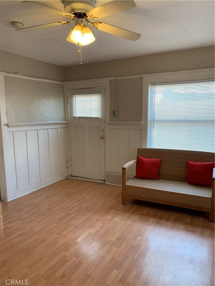 384 W 15th St - Photo 2 of 3