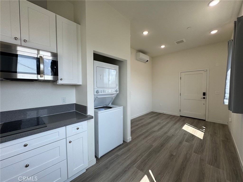 209 N Serrano Ave - Photo 5 of 19