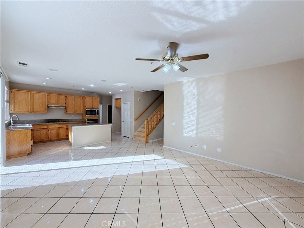 5793 Oakdale Ln - Photo 6 of 36