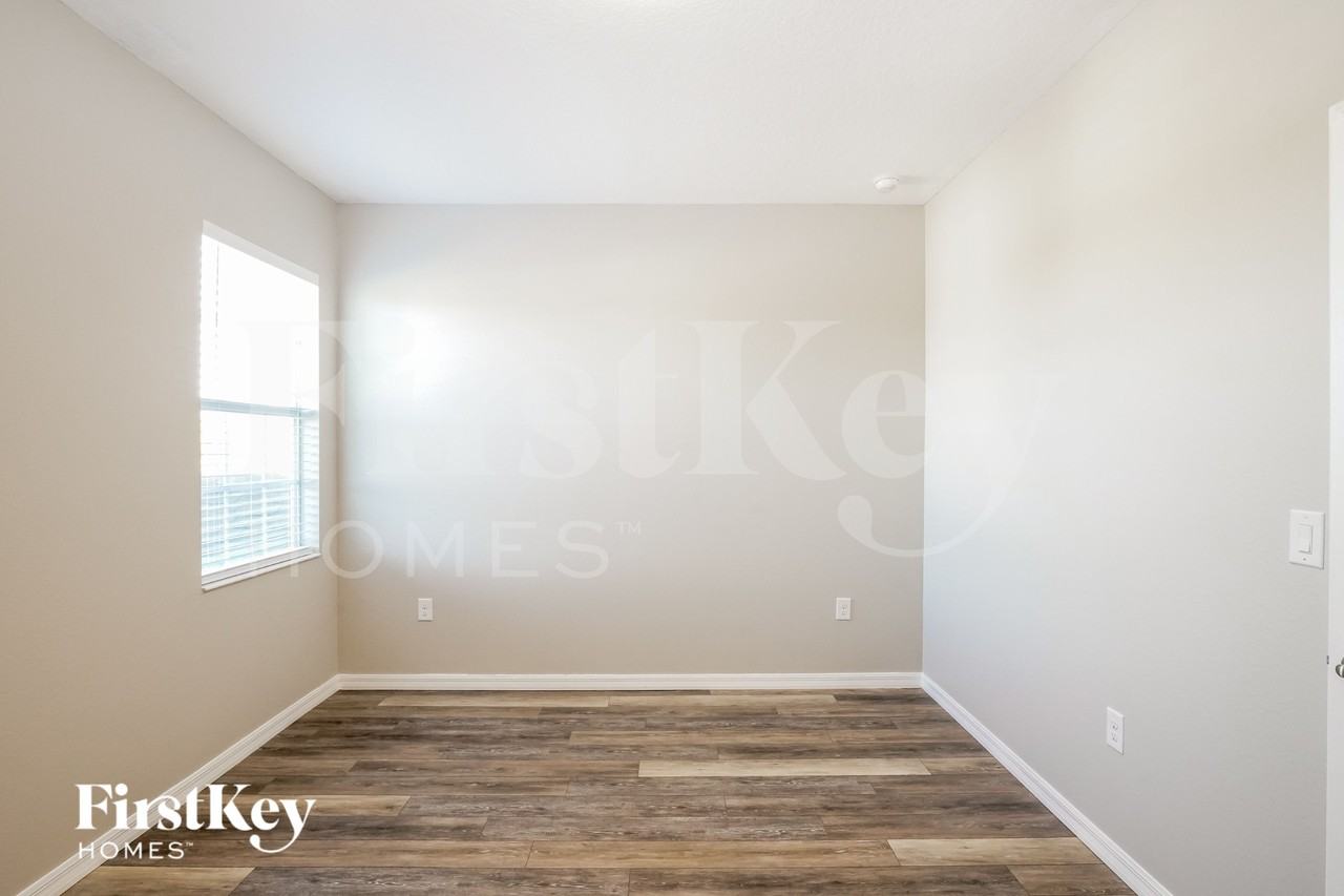 1735 Boat Launch Rd - Photo 6 of 15