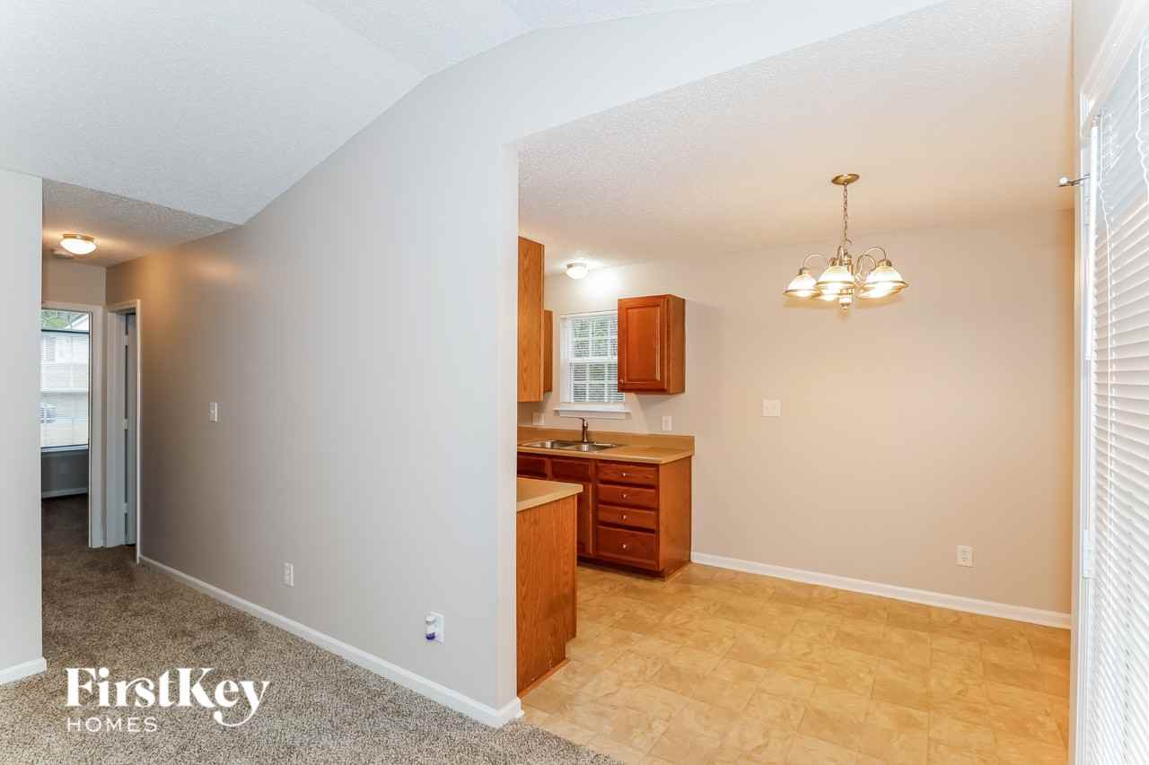 2517 Pine Bark Ct - Photo 6 of 15