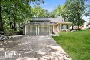 featured image of 405 Montbrook Dr