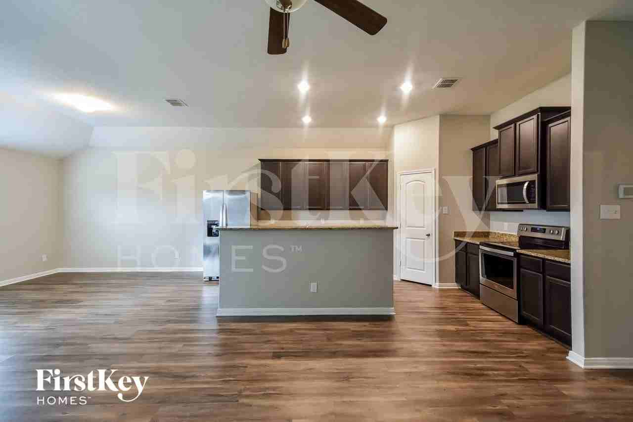 11811 Wolf Cyn - Photo 3 of 15