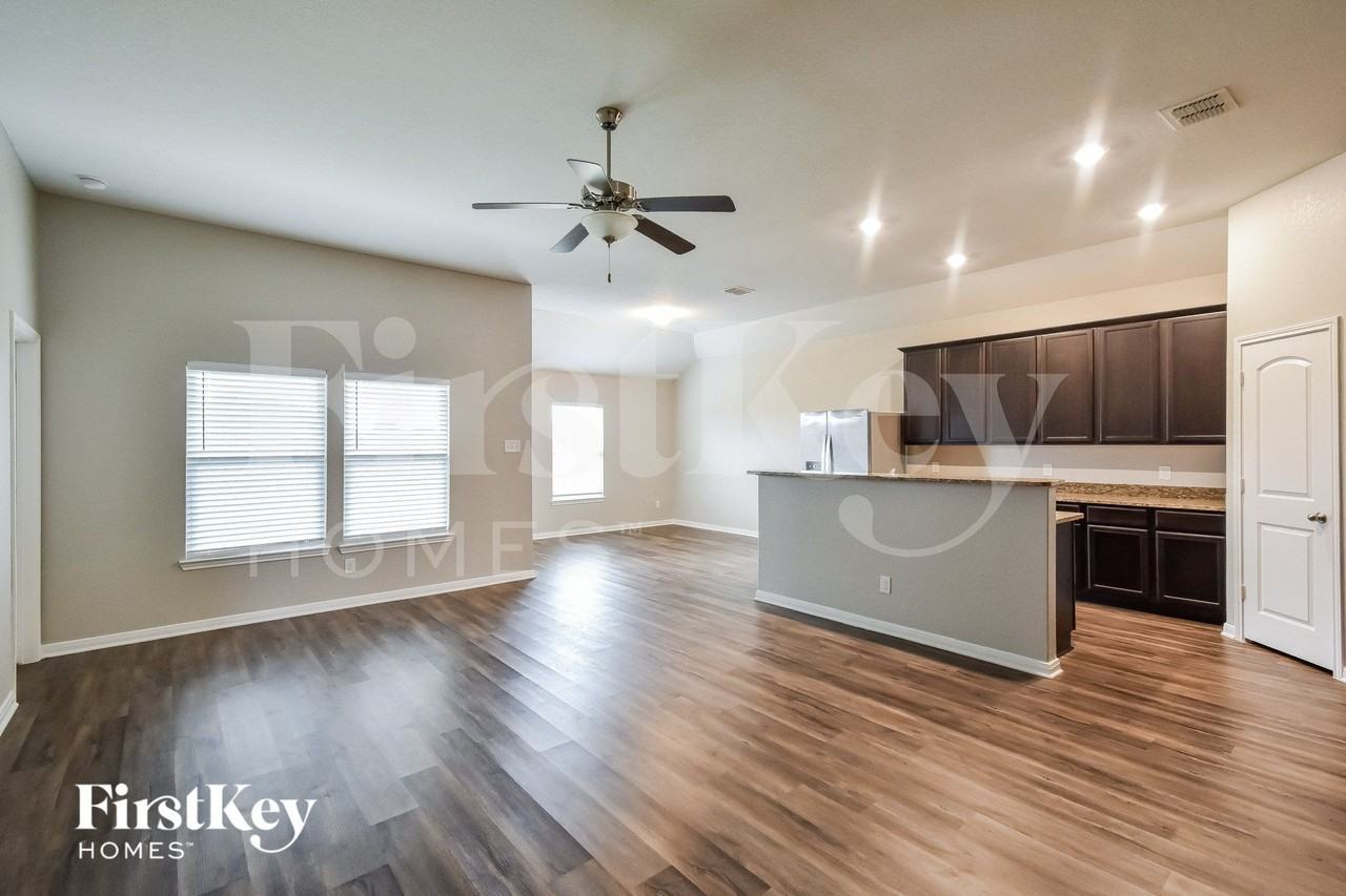 11811 Wolf Cyn - Photo 4 of 15