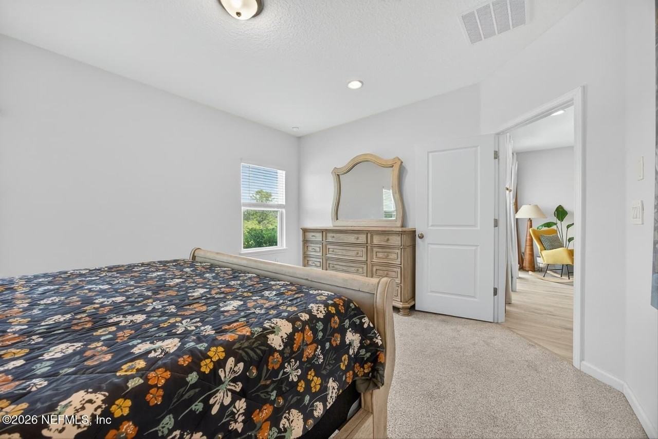 168 TORRES TRCE Street - Photo 7 of 34