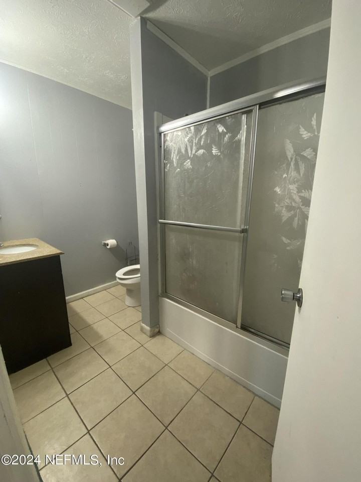 13007 Atomic St Apt 1 - Photo 6 of 13