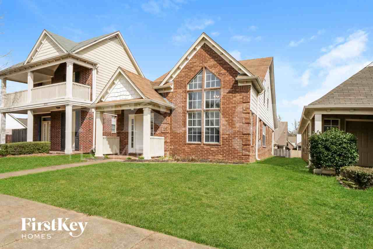 8558 Shady Elm Dr - Photo 3 of 20