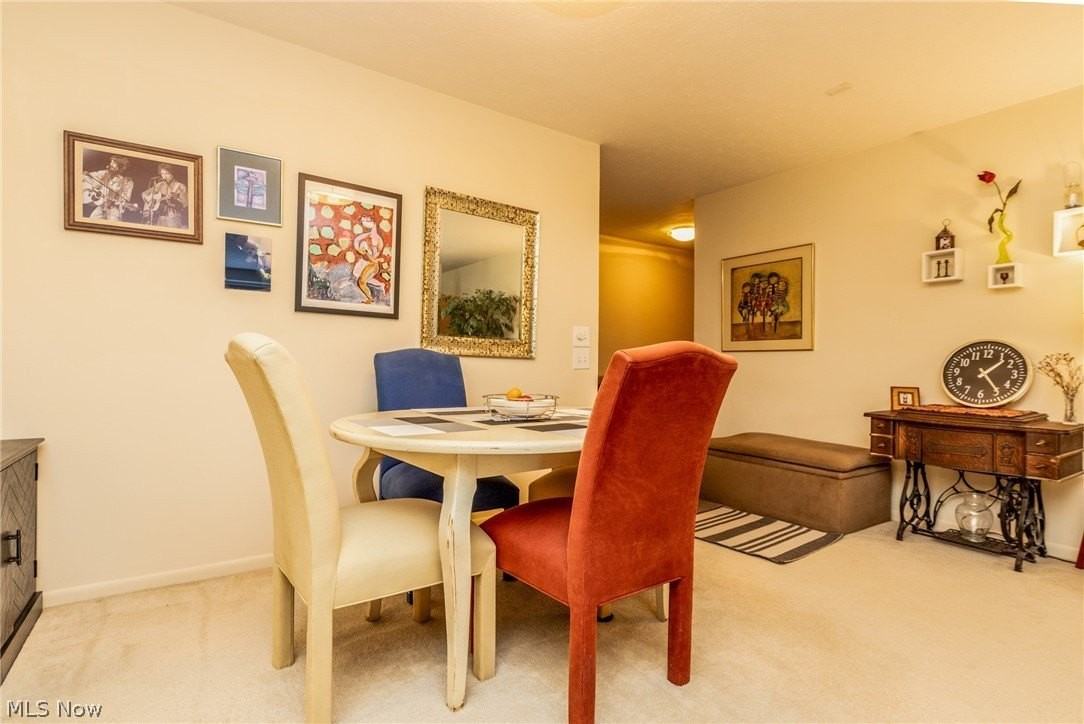 2112 Acacia Park Dr Apt 220 - Photo 7 of 23