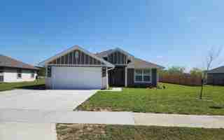 featured image of 329 Sw Silver Palm Dr