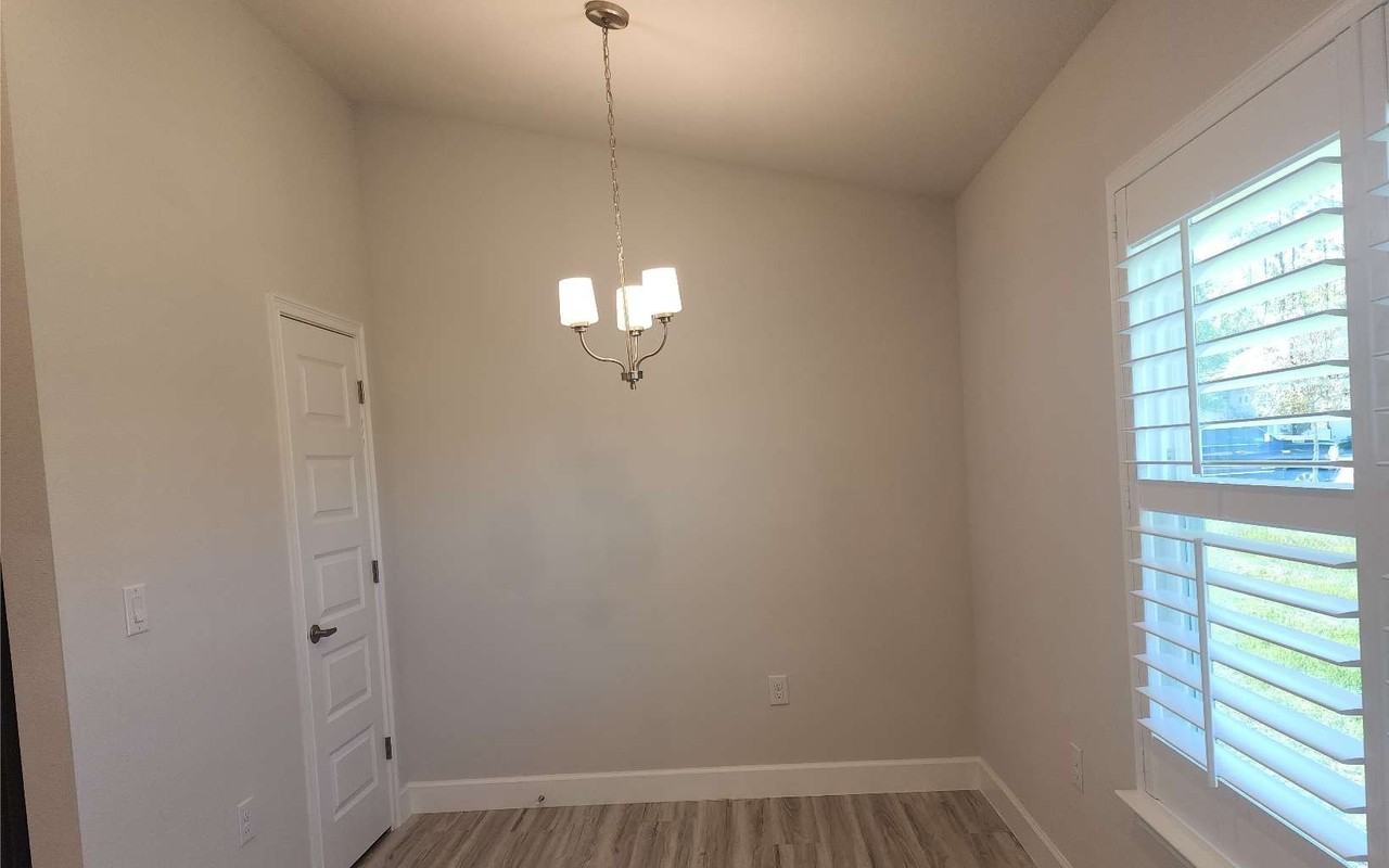 329 Sw Silver Palm Dr - Photo 6 of 28