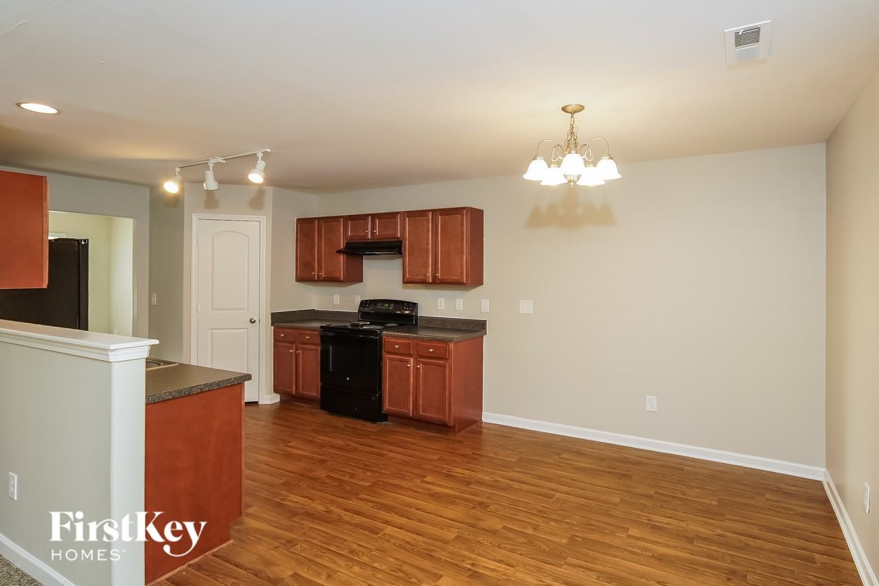 3863 Stafford Run Ct - Photo 3 of 15