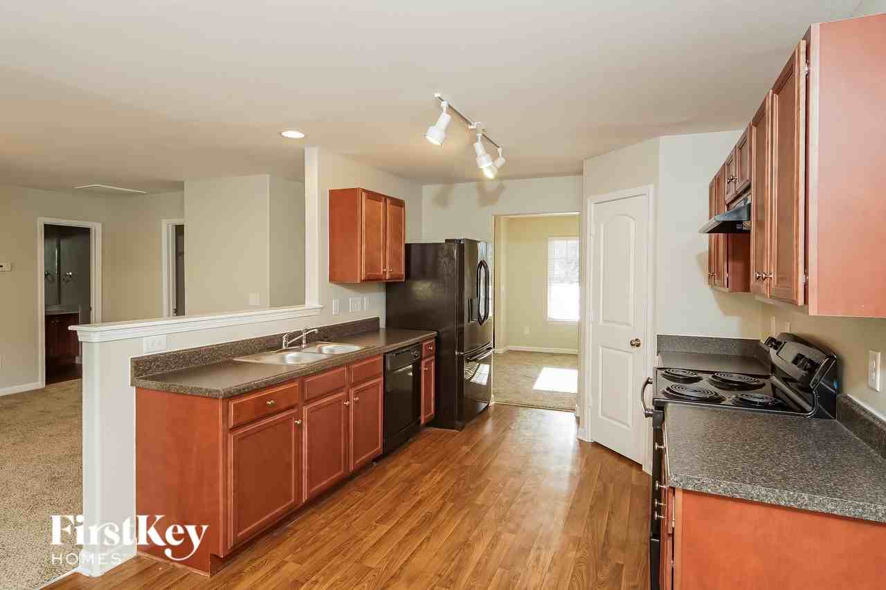 3863 Stafford Run Ct - Photo 4 of 15