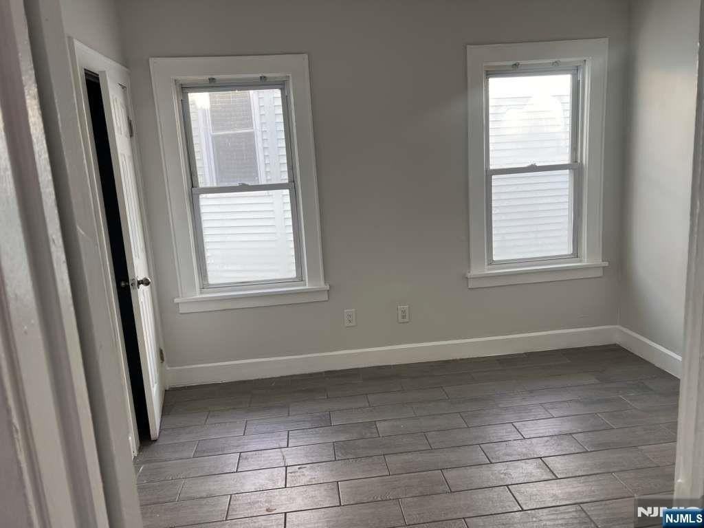 16 Home Pl - Photo 6 of 6