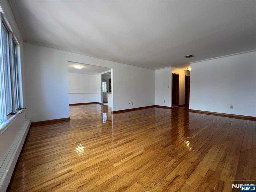 2463 2nd St - Photo 3 of 25