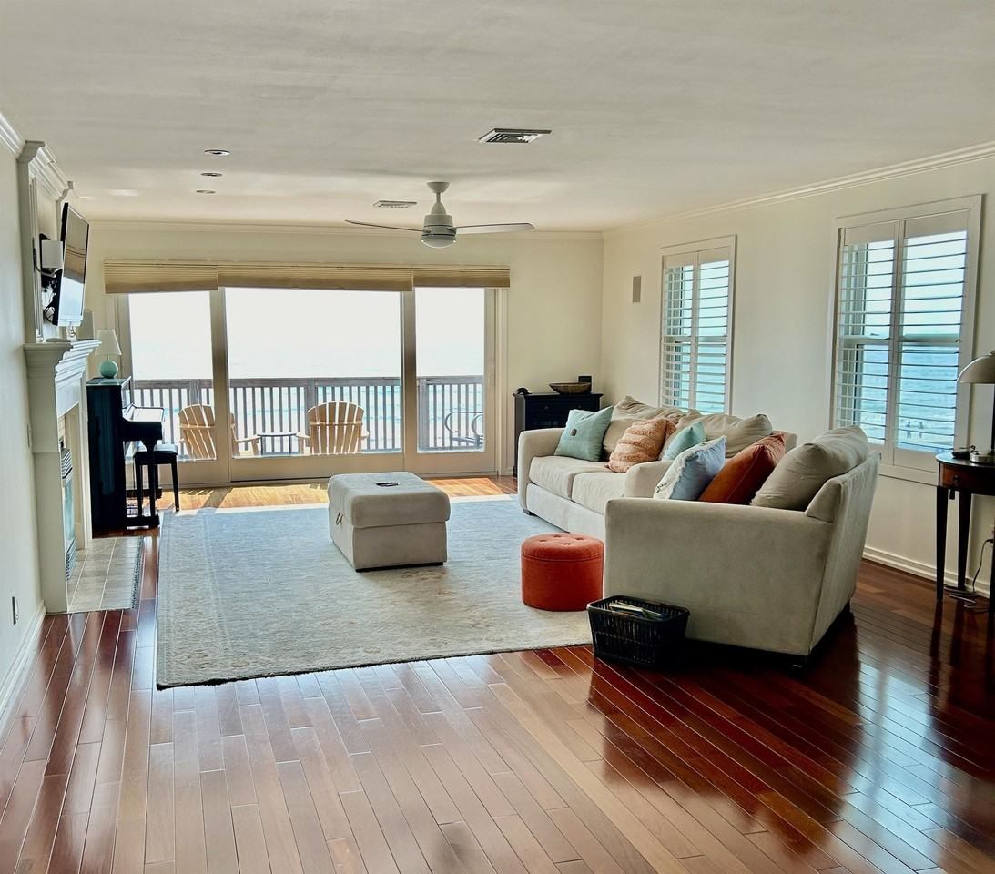 871 Ocean Blvd - Photo 2 of 24