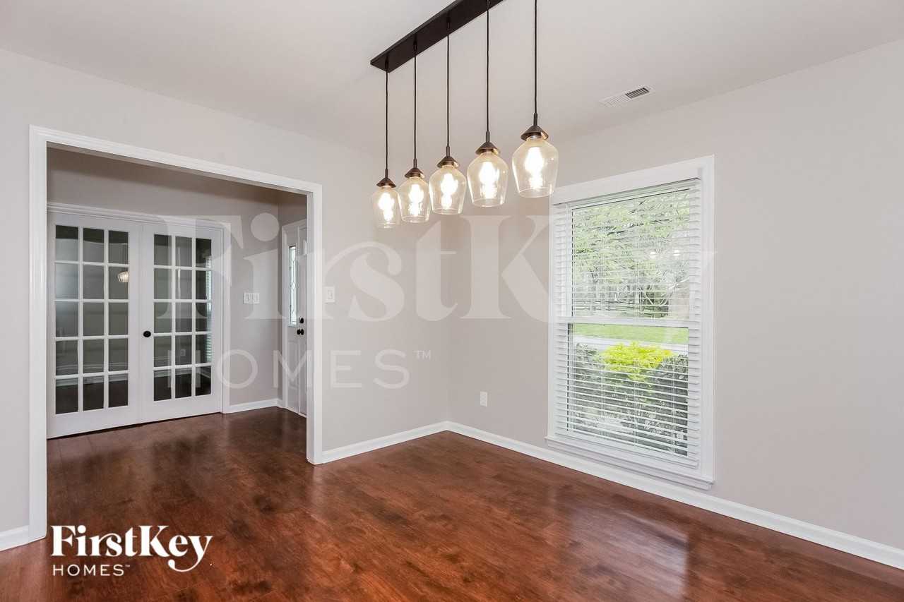 7206 Brassy Creek Ln - Photo 5 of 14