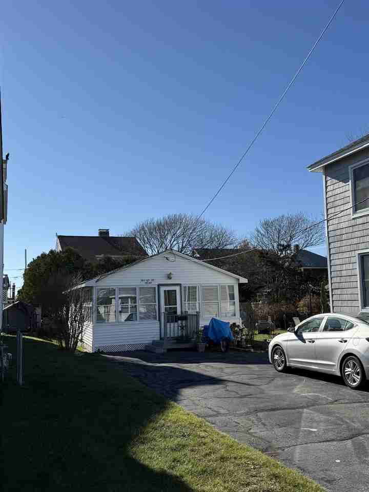 5 10th St #REAR - Photo 4 of 31