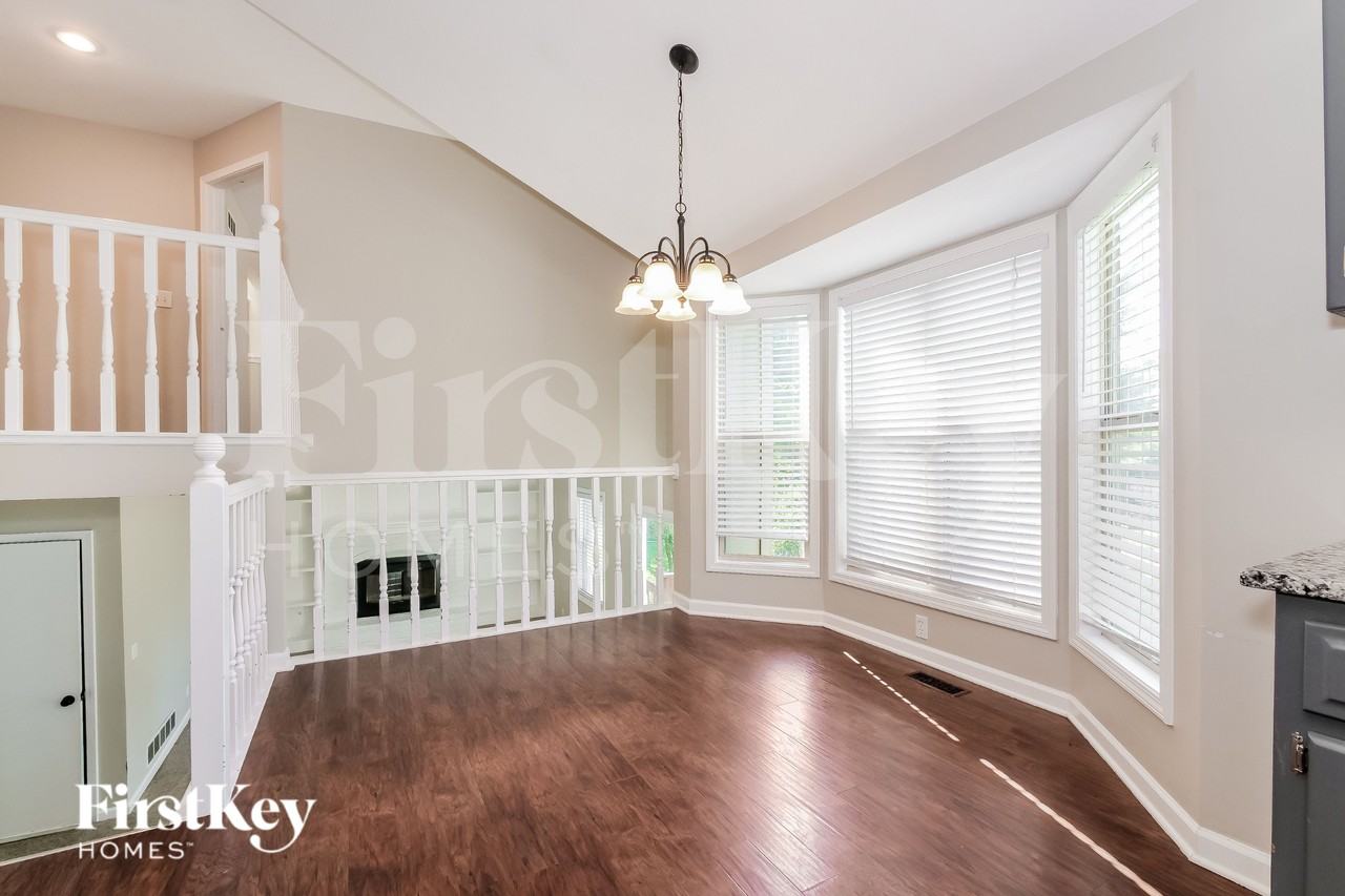 9503 W 48th St - Photo 4 of 16