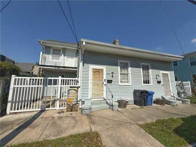 209 N Johnson St - Photo 2 of 10