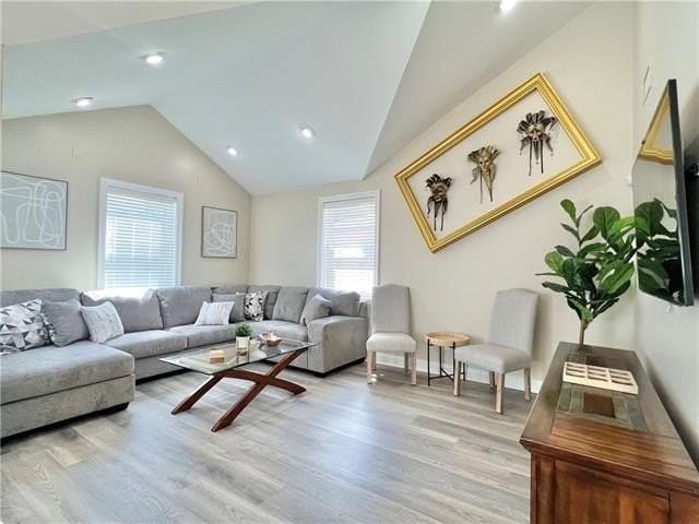 5141 Chamberlain Dr - Photo 6 of 25